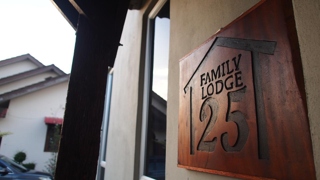 Family Lodge 25 Kota Bharu Exterior photo